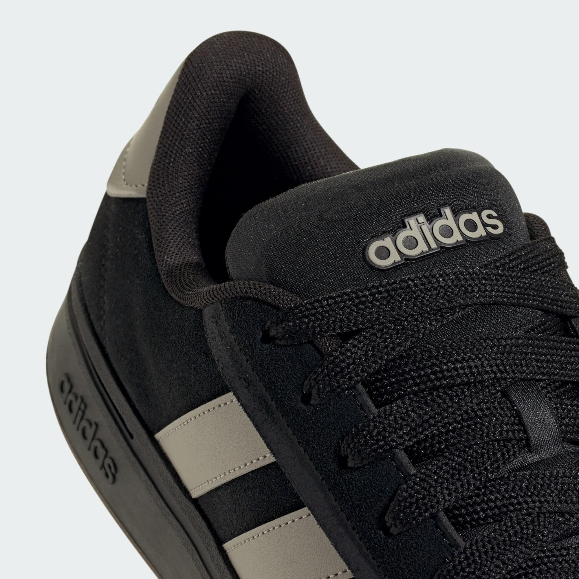 Grand Court Alpha Schuh 6/7