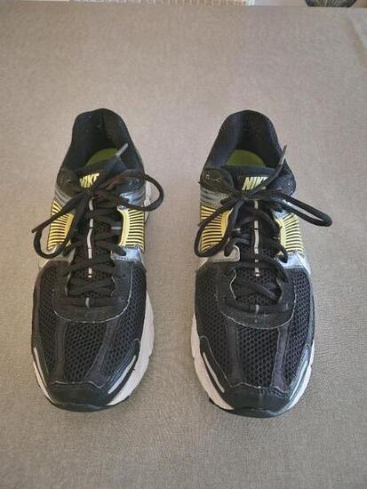 Entre Particuliers - Chaussures de sport Nike vertes