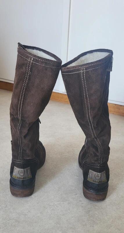 Entre Particuliers - Bottes tendance en cuir avec fourrure 4/7