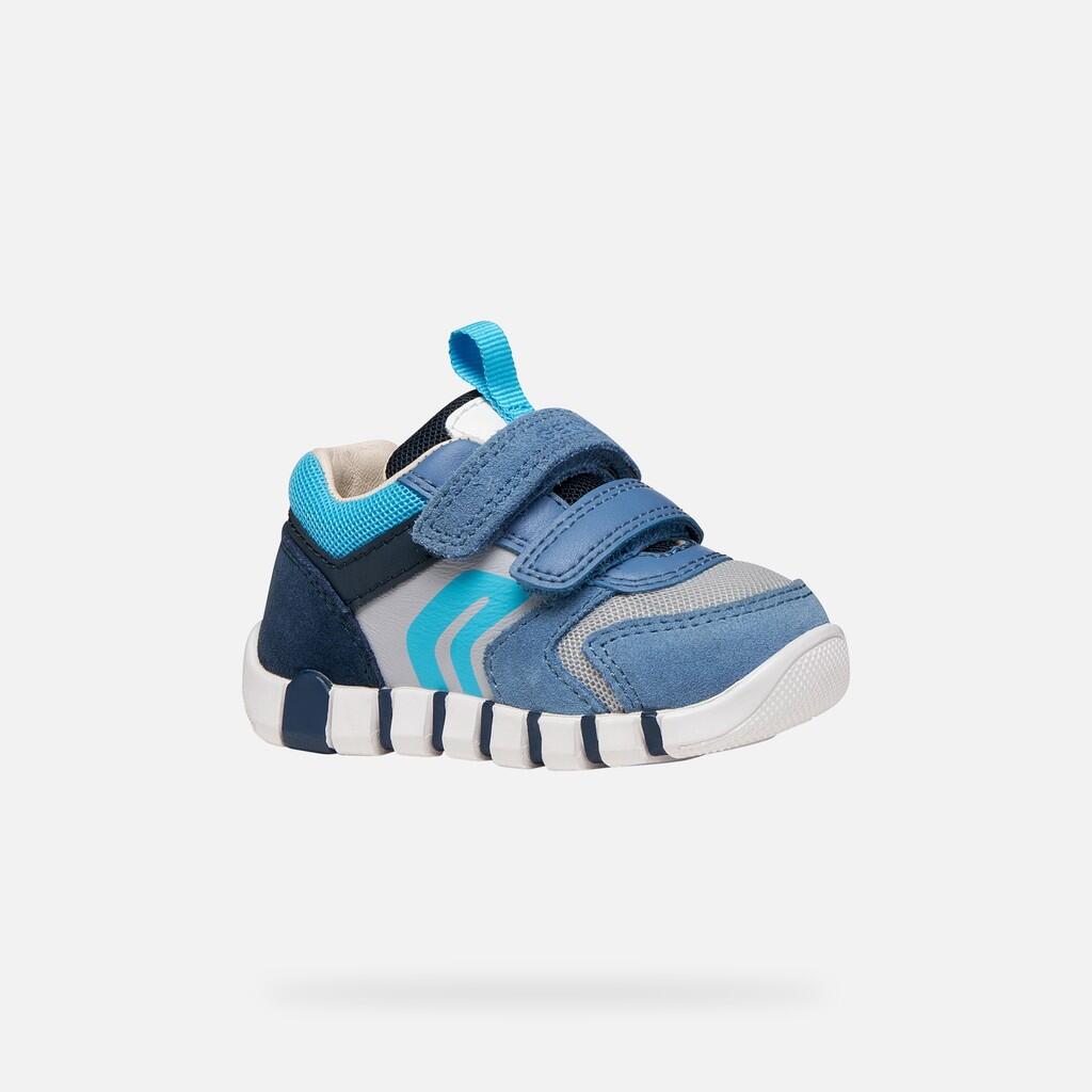 Premiers Pas Bébé Garçon IUPIDOO BABY BOY Bleu Ciel Foncé/Gris Clair 4/7