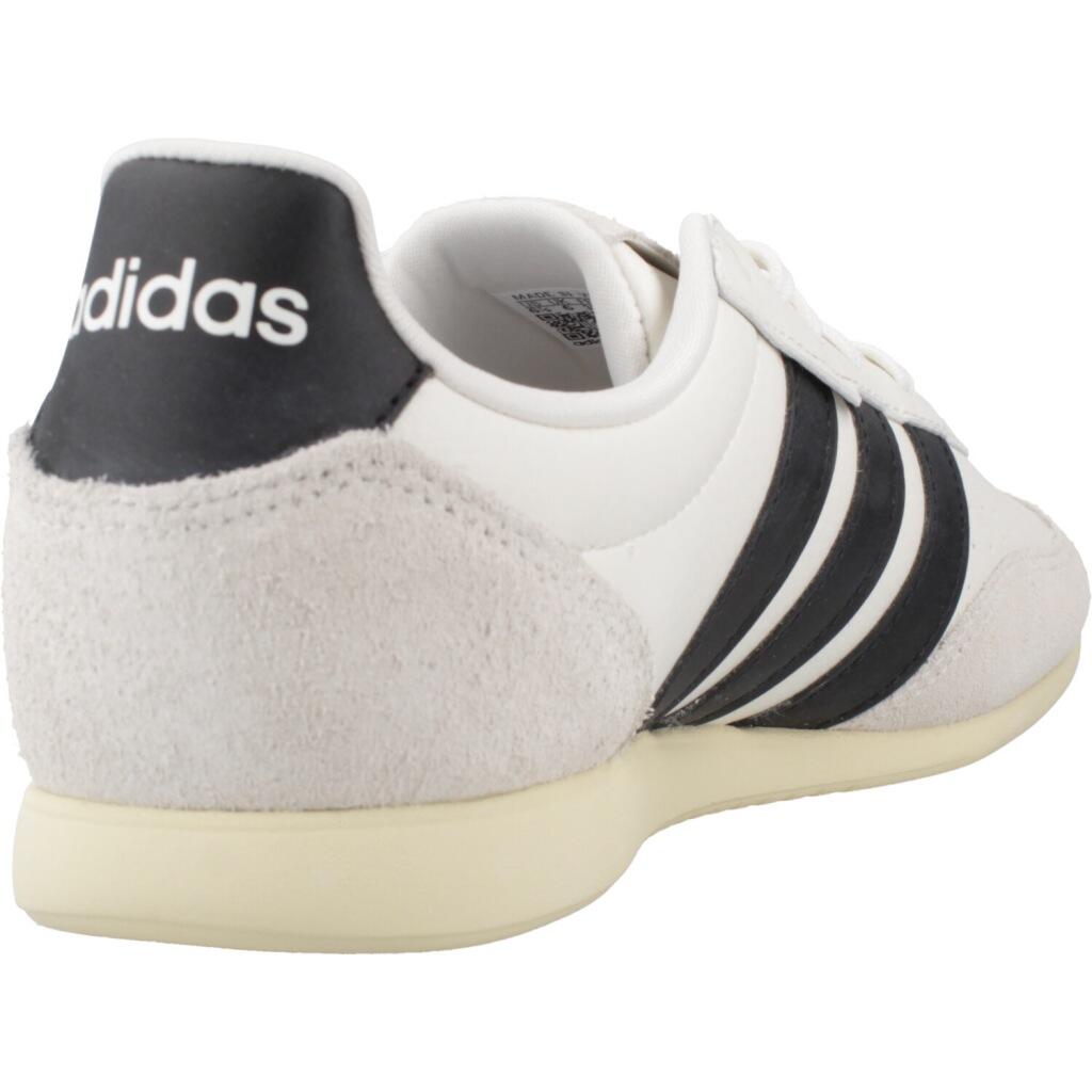 Sapatilhas adidas Barreda 3/7