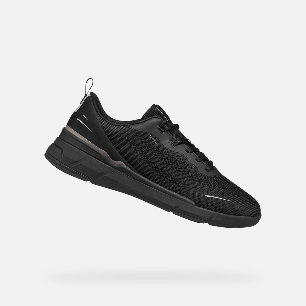 Baskets Homme VITTOUR MAN Noir 1/7