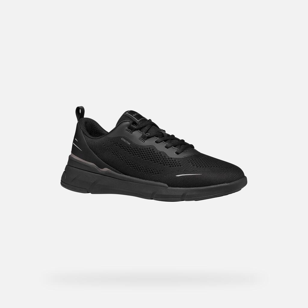 Baskets Homme VITTOUR MAN Noir 5/7