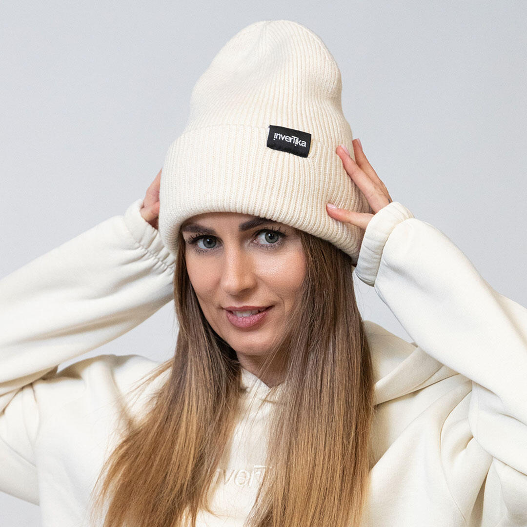 Cappello poliestere riciclato tessuto maglia costine uso quotidiano Crema 3/4