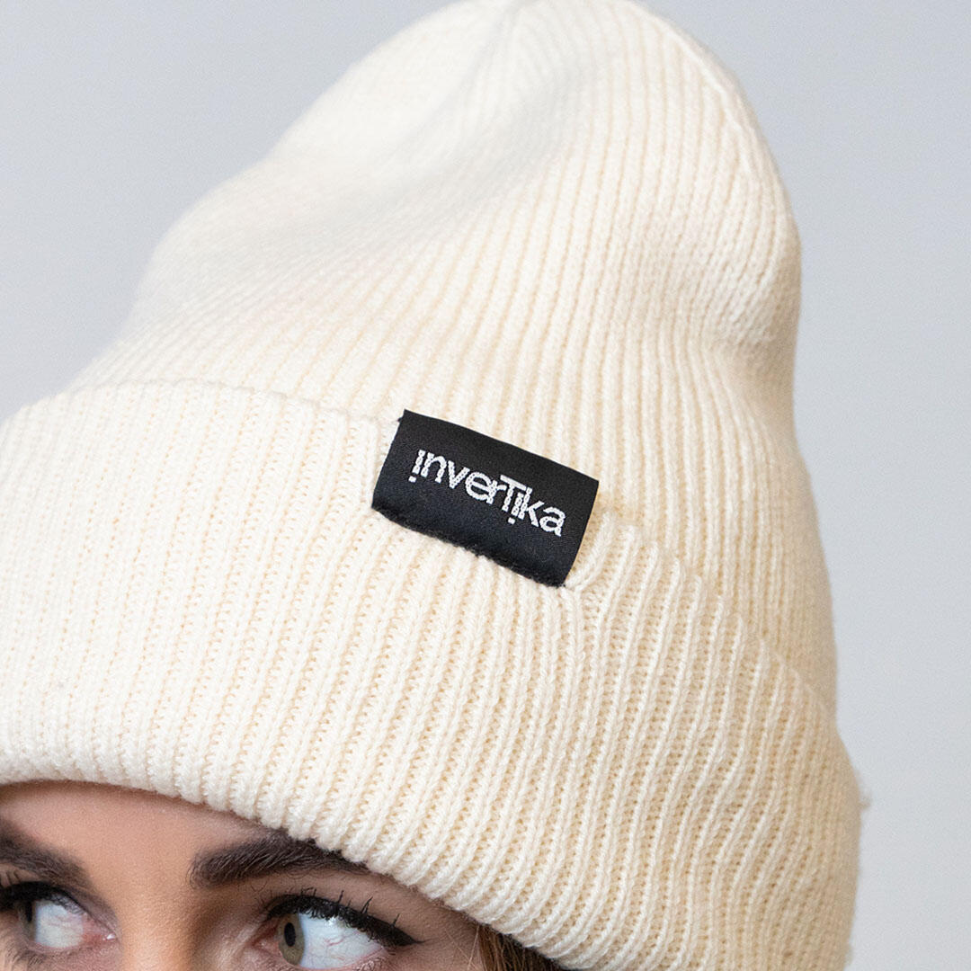 Cappello poliestere riciclato tessuto maglia costine uso quotidiano Crema 2/4