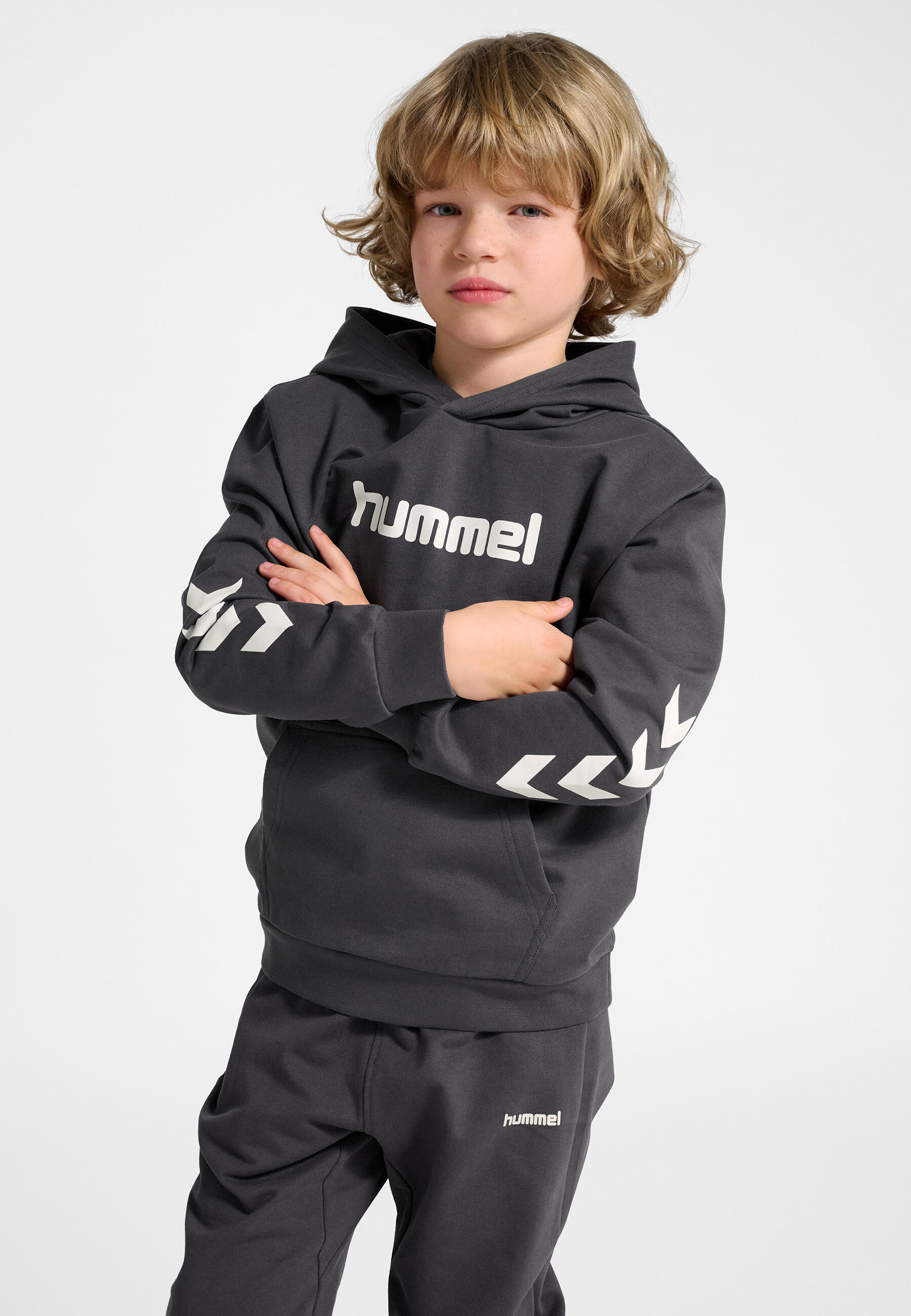 HUMMEL picture