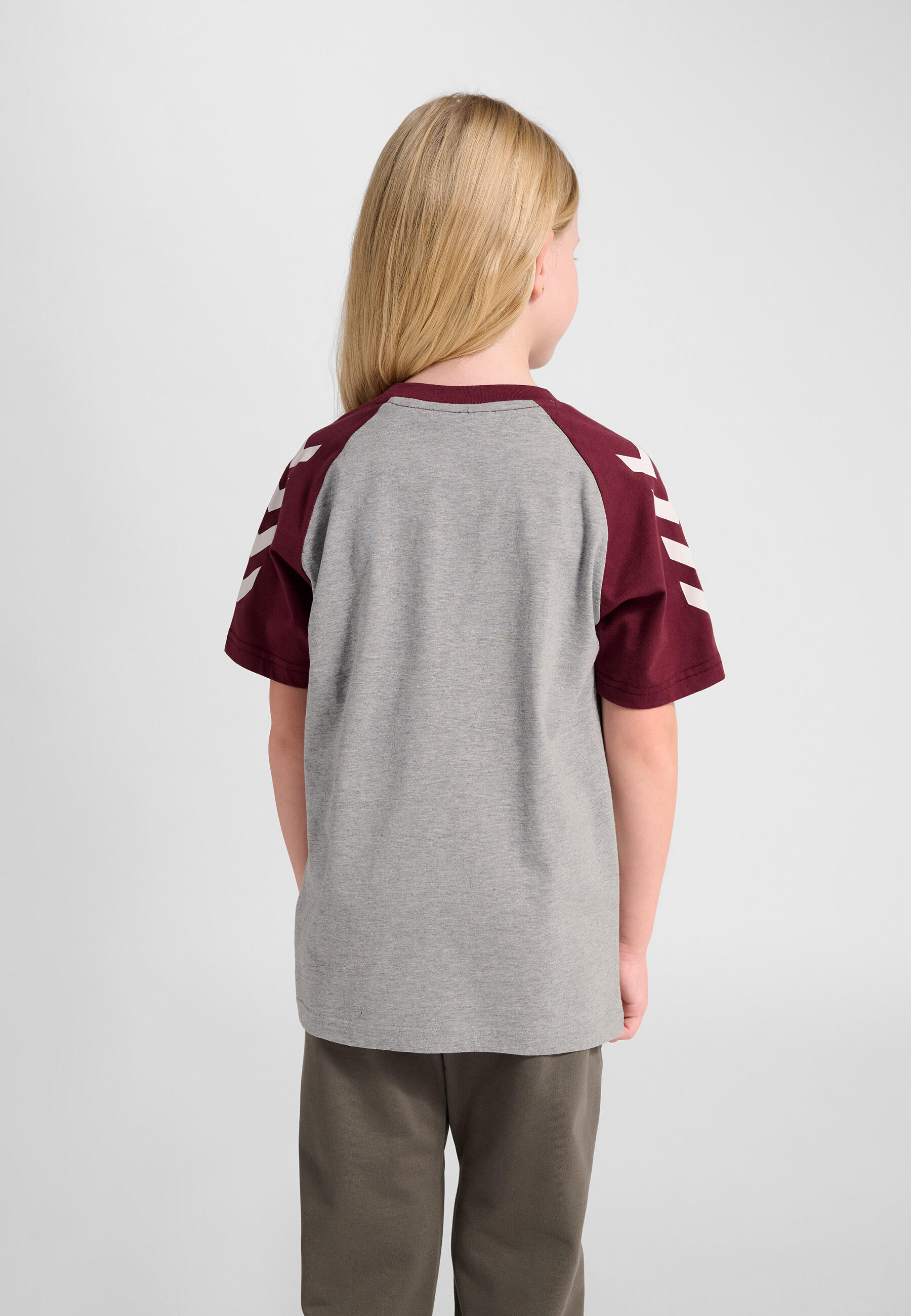 Instap T-Shirt Hmljr Logo Uniseks Kinderen 2/7