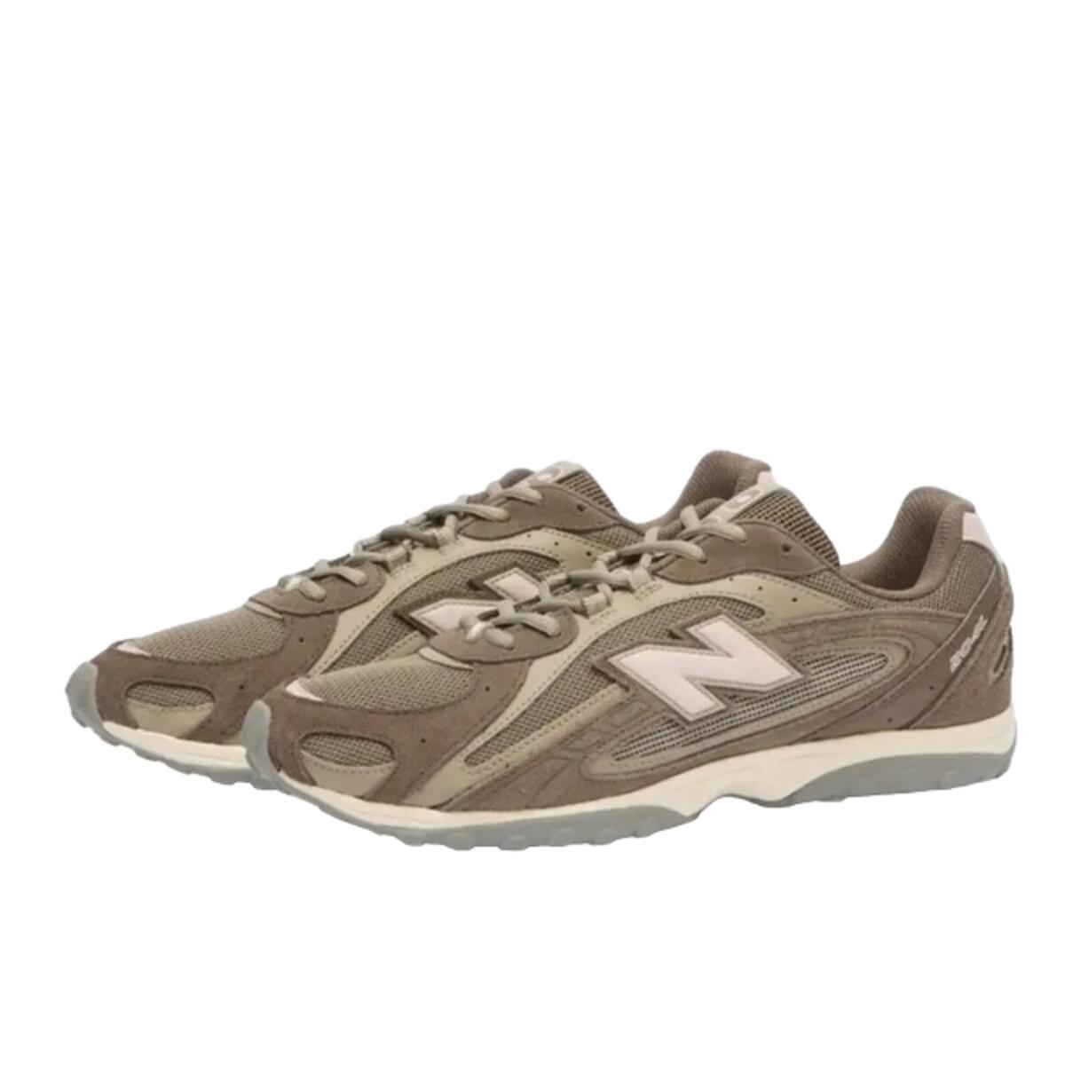 NEW BALANCE Shoes  204L Cortado