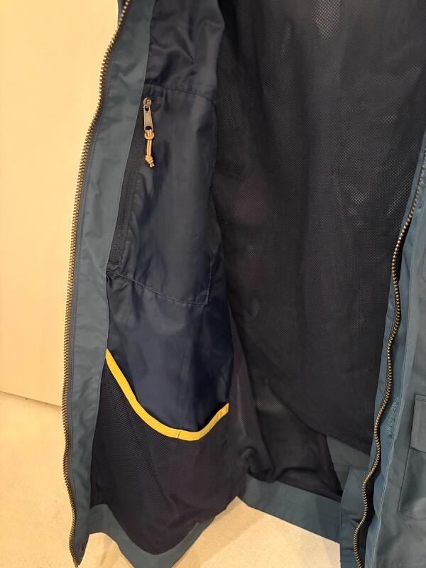 Entre Particuliers - Veste de pluie légère pour la randonnée hommes Que 4/5