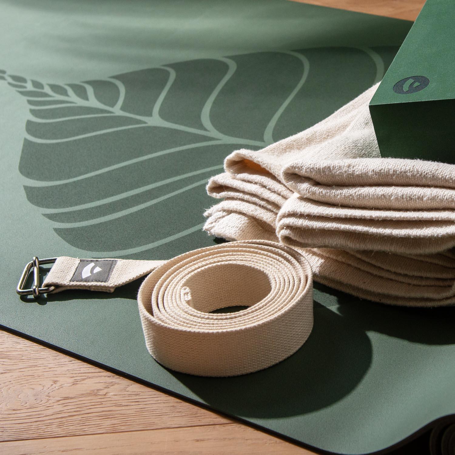 Comfortabele en slipvaste yogamat Bodhi Phoenix 4 mm Bladeren 6/6