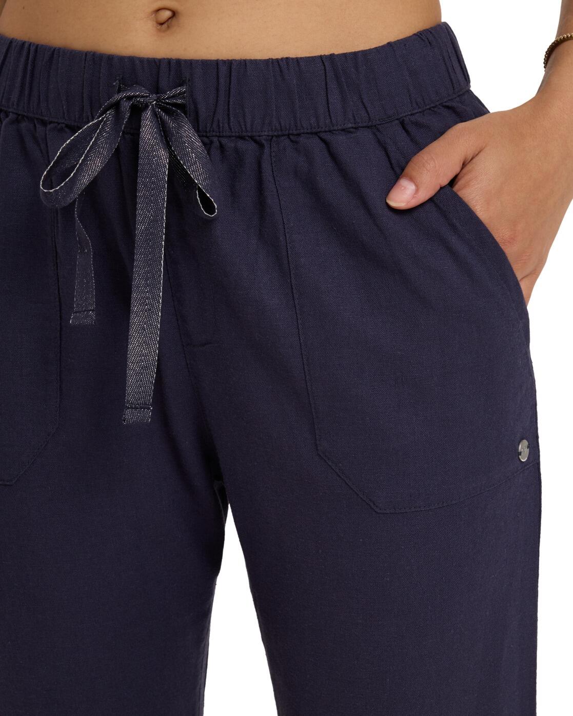 As calças de linho elástico de praia para o surf feminino 4/5