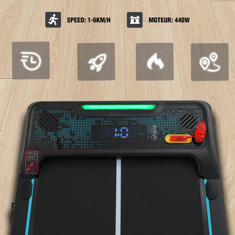 Běžecký pás se sklonem 13,41 %, 440 W, 6,0 km/h, Bluetooth