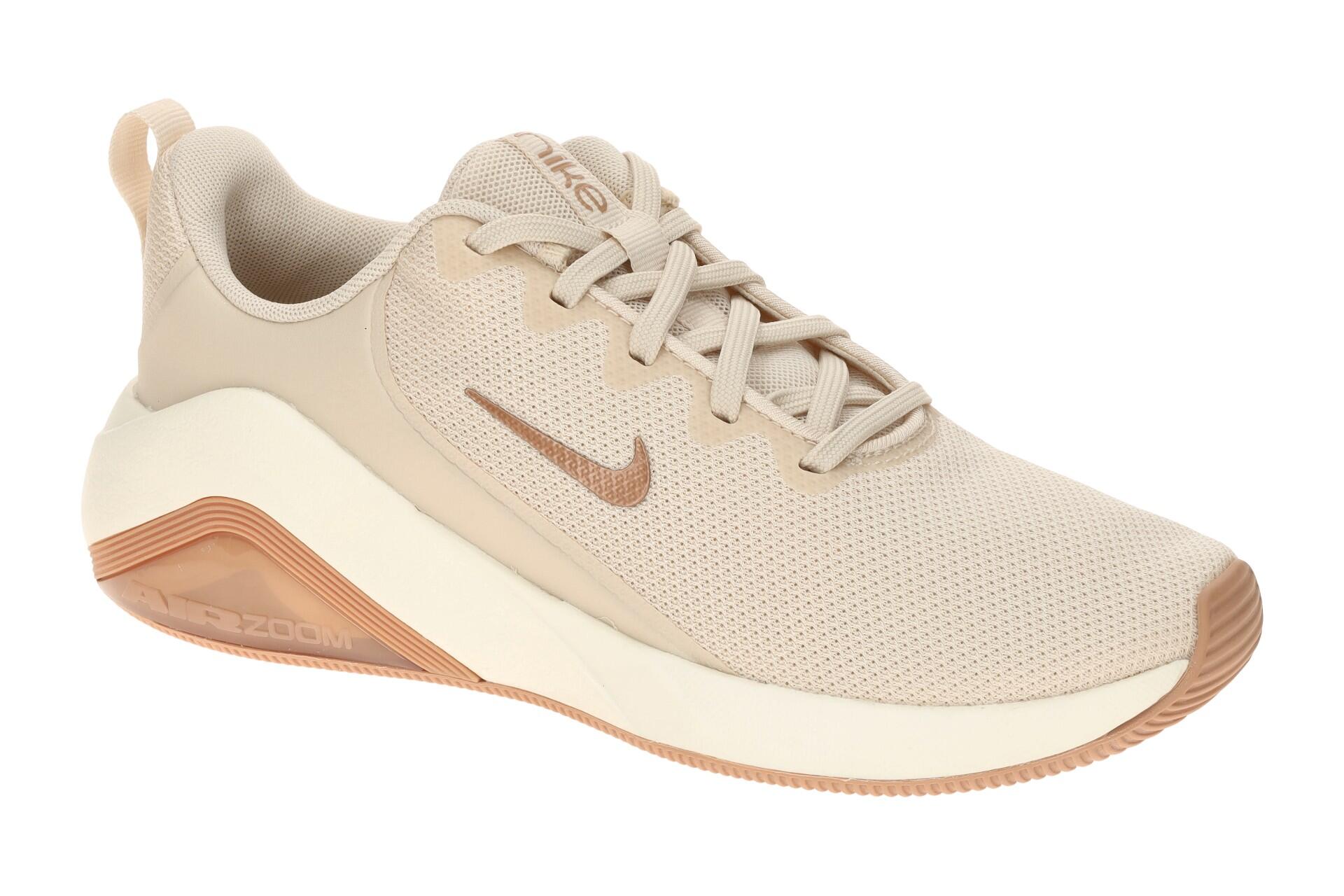 NIKE picture