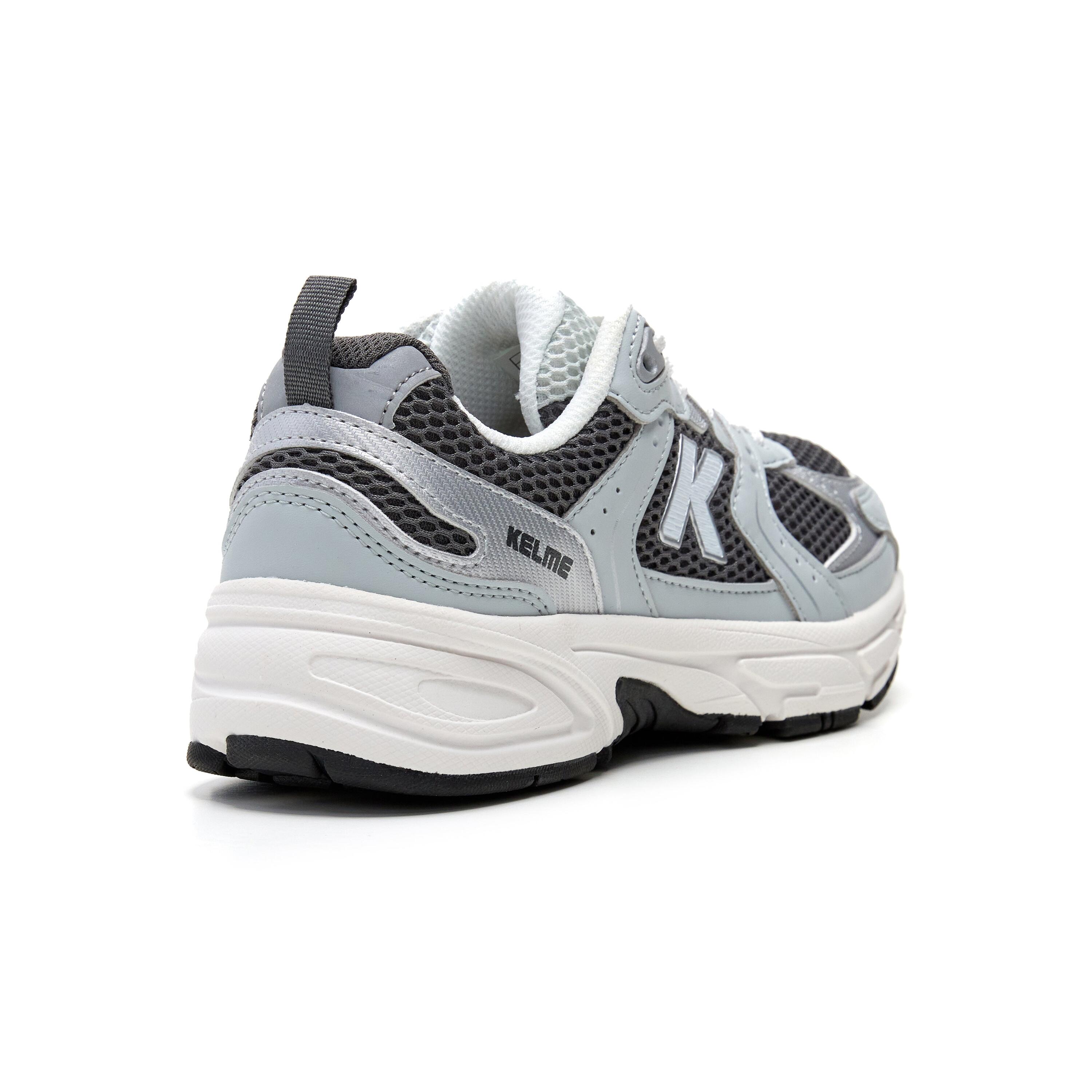 Kelme Zapatillas Casual Blazing Evo Gris Unisex 3/4
