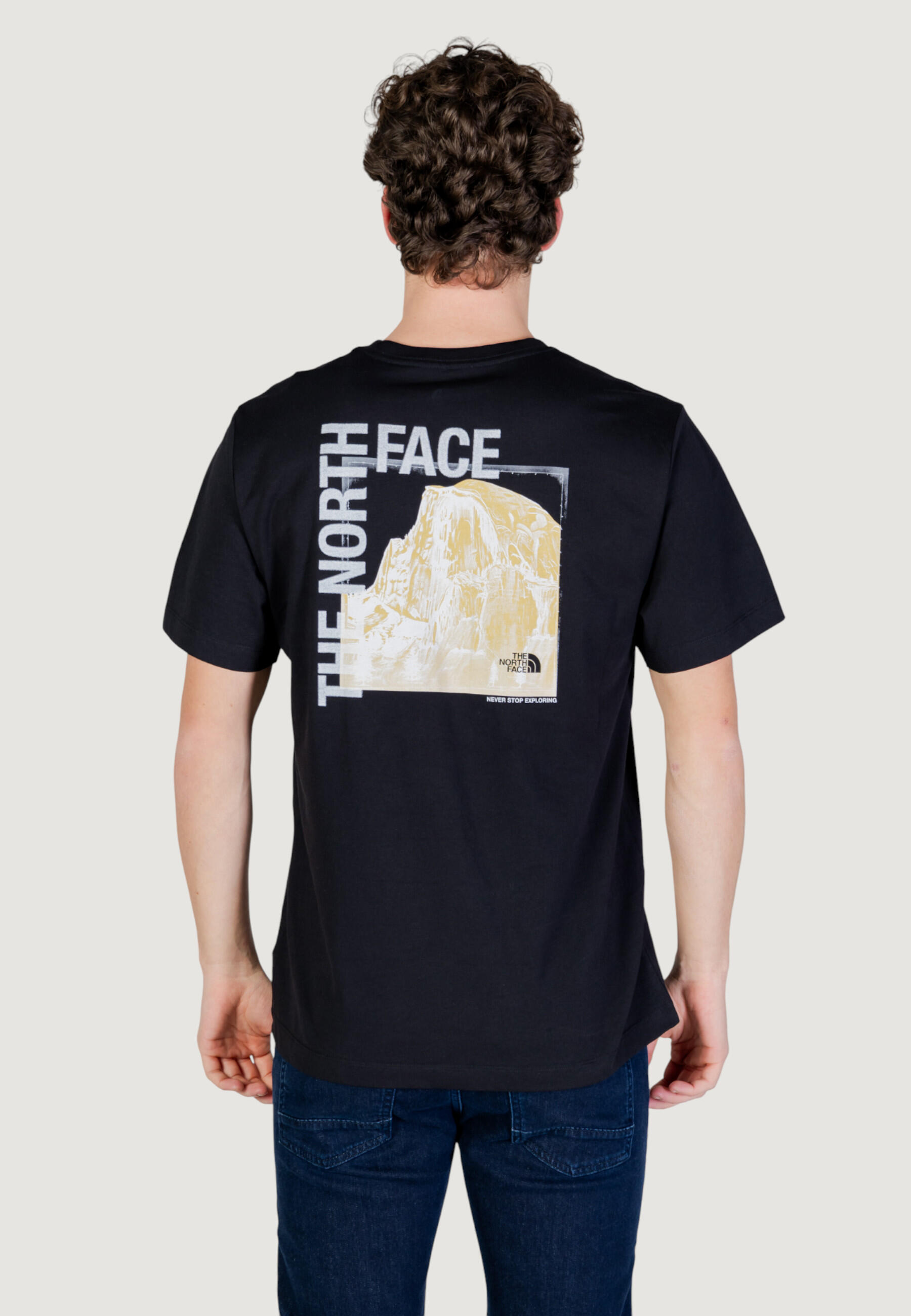 t-shirt crop top M HALF DOME PHOTO REGULAR SHORT SLEEVE T HOMME noir 2/4