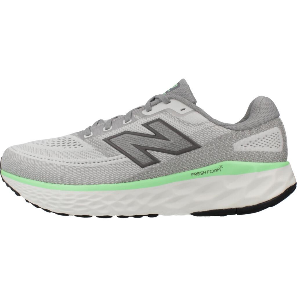 Zapatillas hombre New Balance Mevoz Lg4 2/5