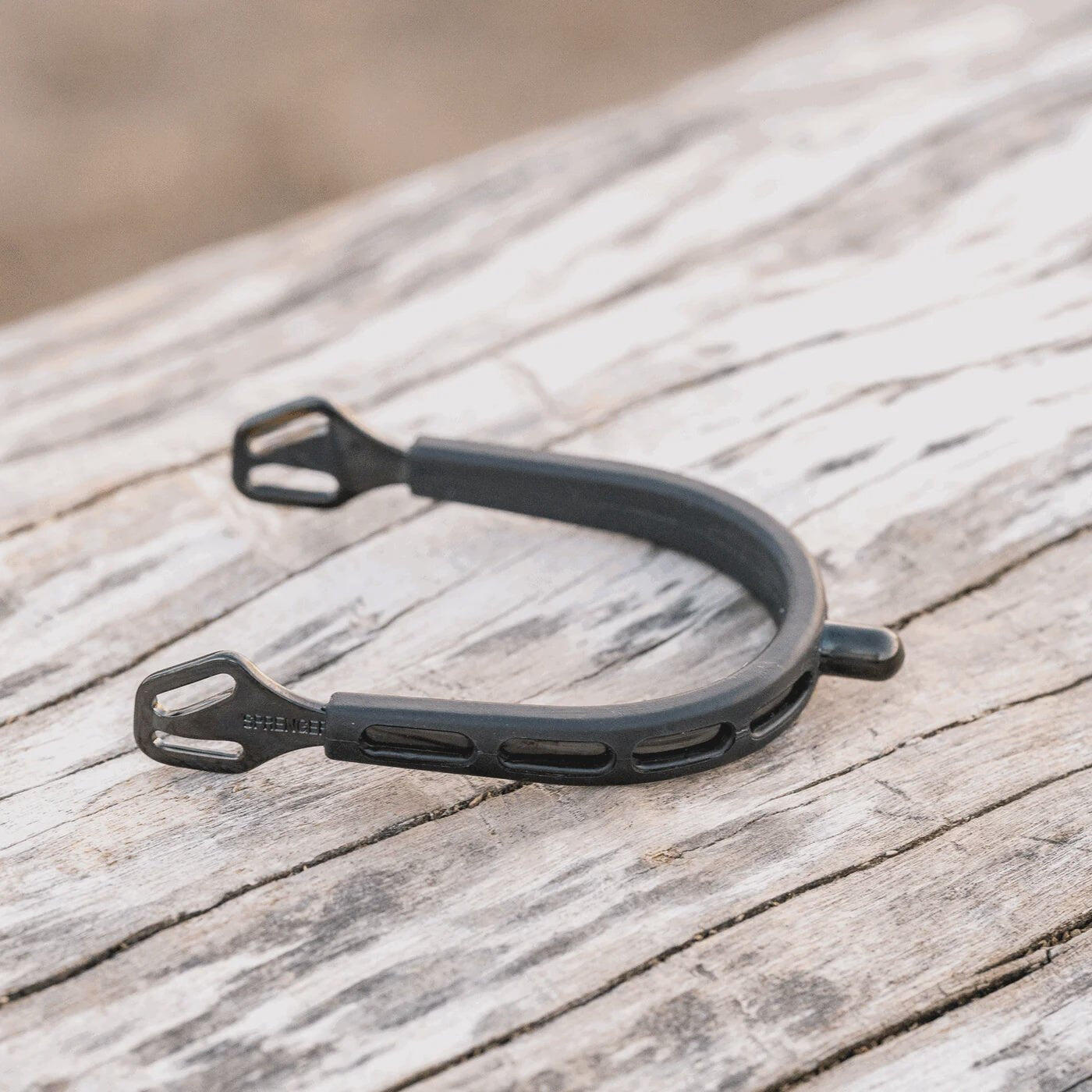 Sprenger Ultra fit Éperons Extra Grip « Black Series » Arrondi 3/4