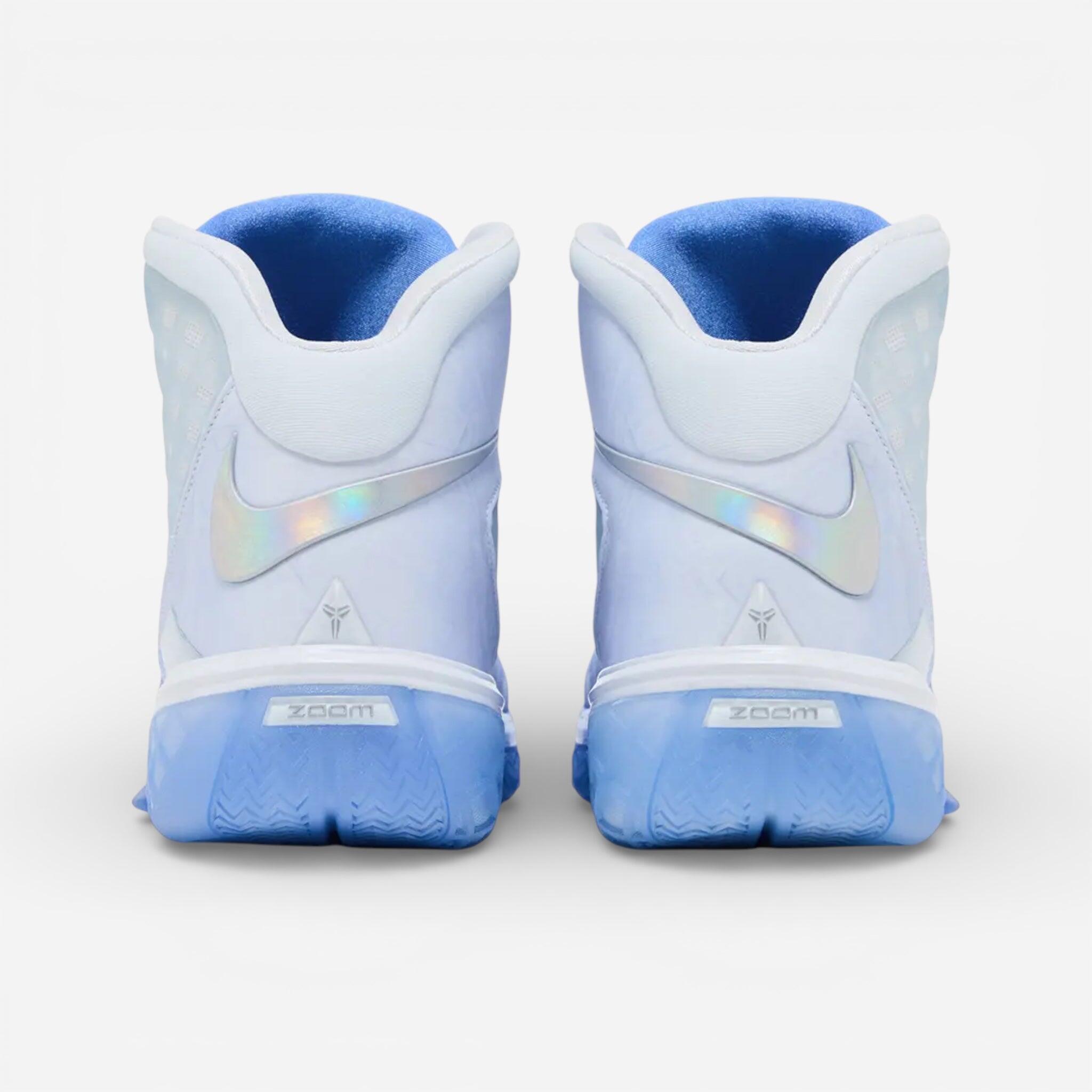 Nike Kobe 3 Protro Christmas 3/3