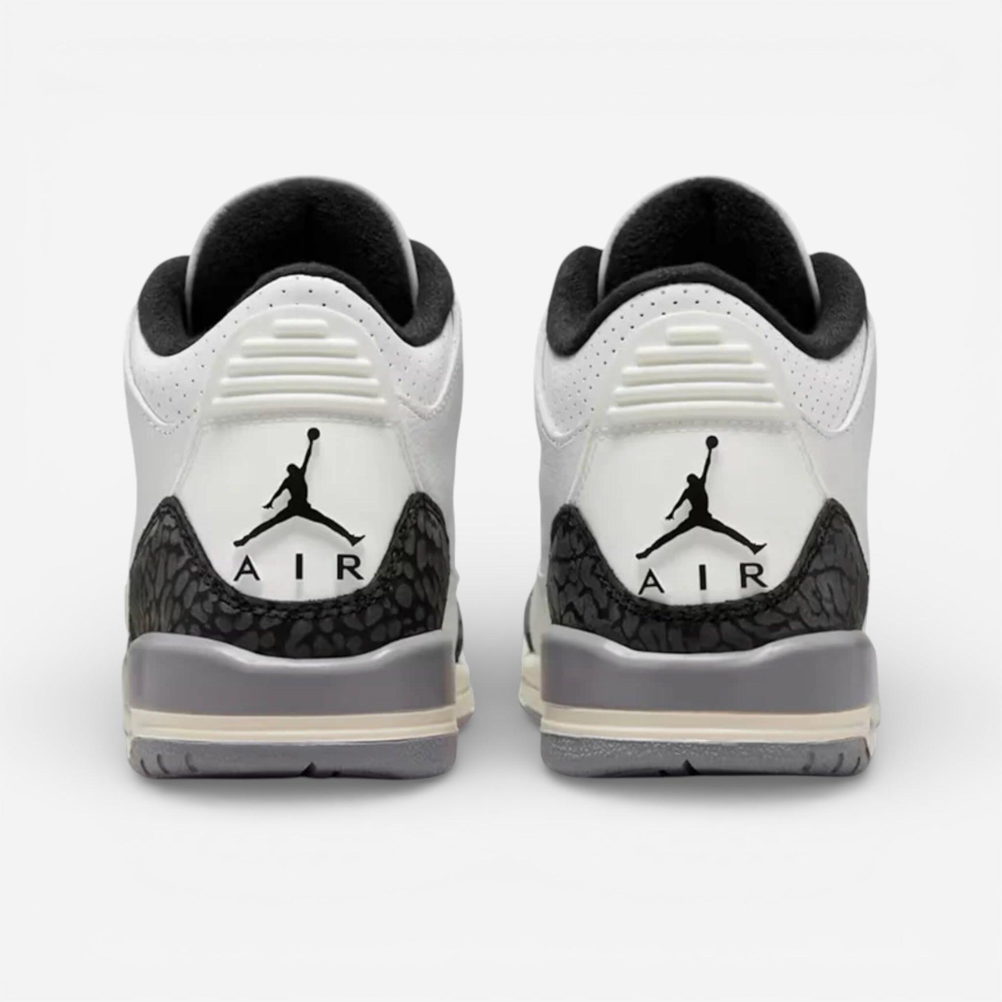 Jordan 3 Retro Cement Grey (GS) 3/3