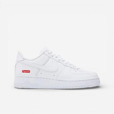 Nike air force 1 low supreme white