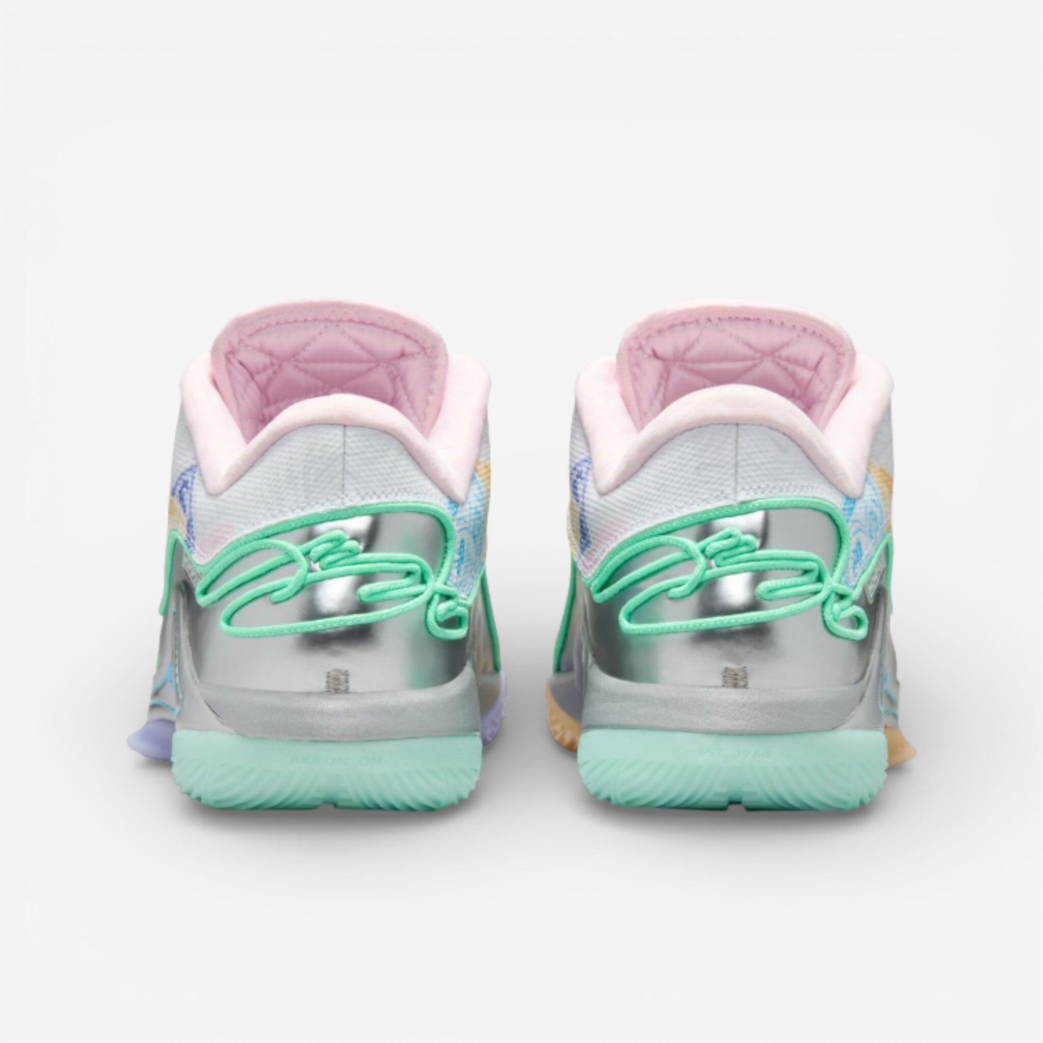Nike LeBron 22 Monopoly (Translucent Outsole) 3/3