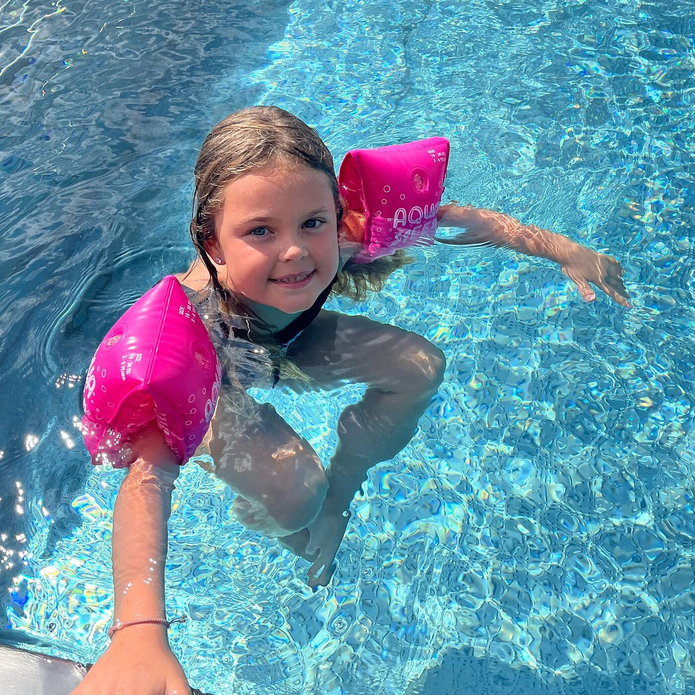 Kinder-Schwimmflügel AQUA PREMIUM (3–6 Jahre/18–30 kg) 3/5