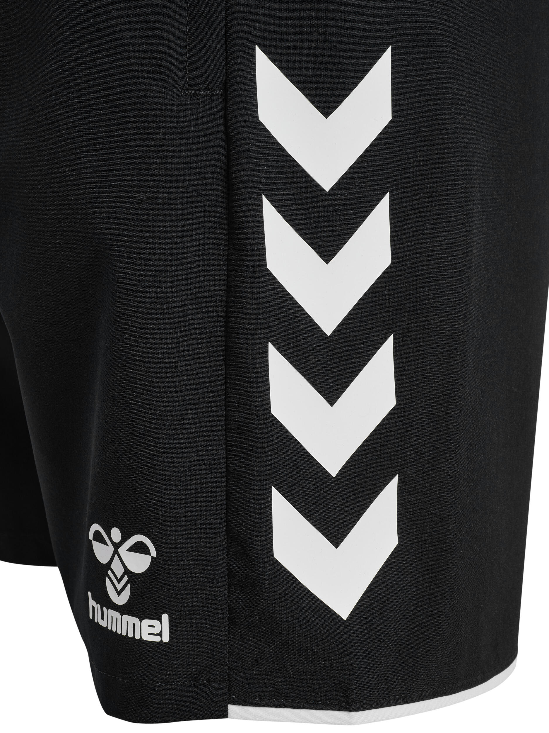 Shorts in tessuto Hummel Core 2.0 3/4