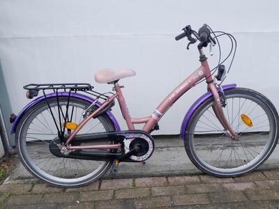 24 inch raleigh max met 3 versnellingen/ terugtraprem.