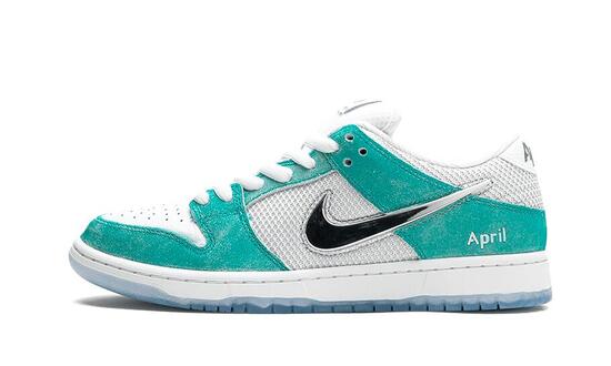 Zapatillas SB Dunk Low April Skateboards