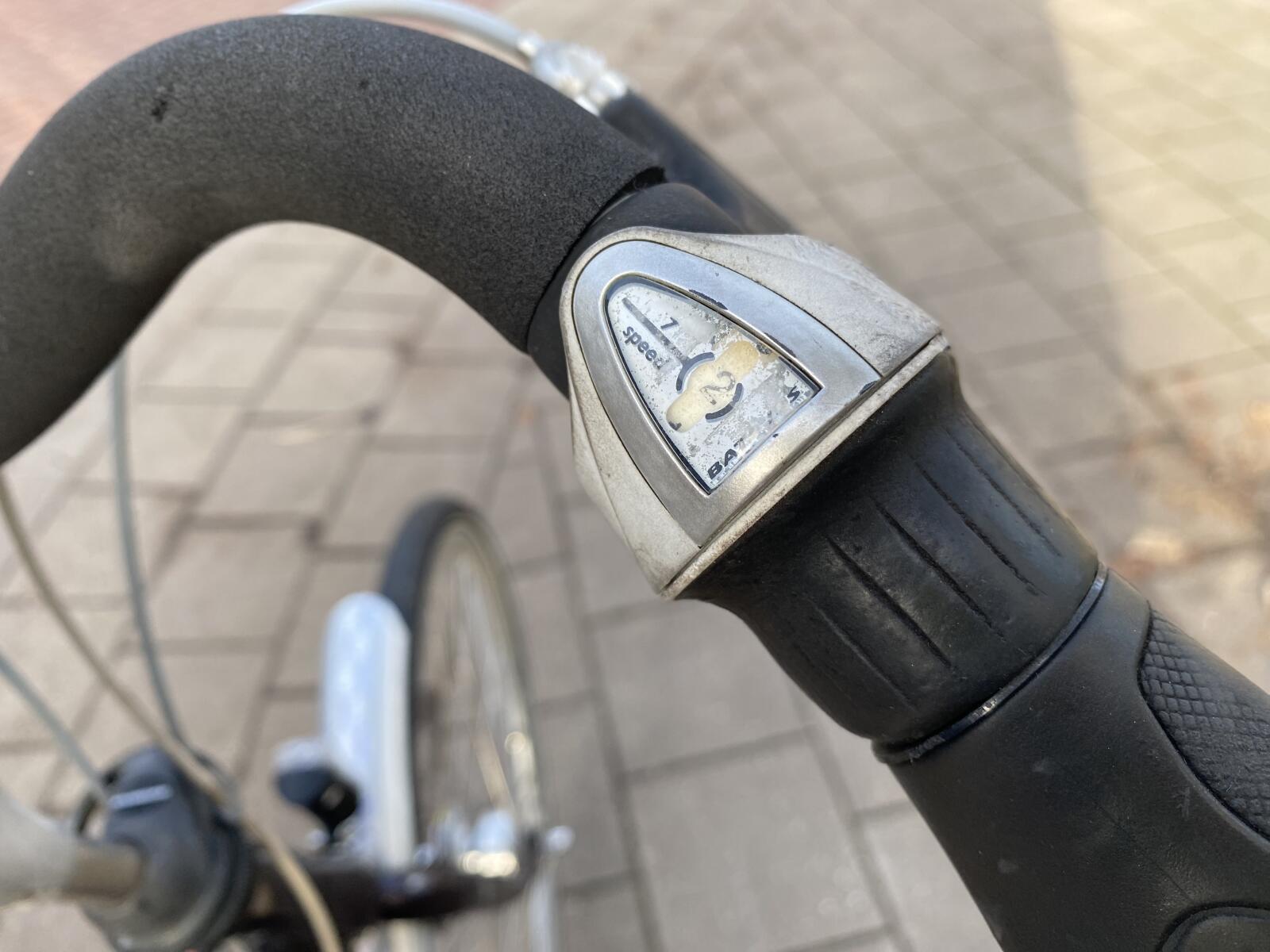 Batavus Mambo tweedehands stadsfiets 28" - geveerde voorvork, na-service 7/7
