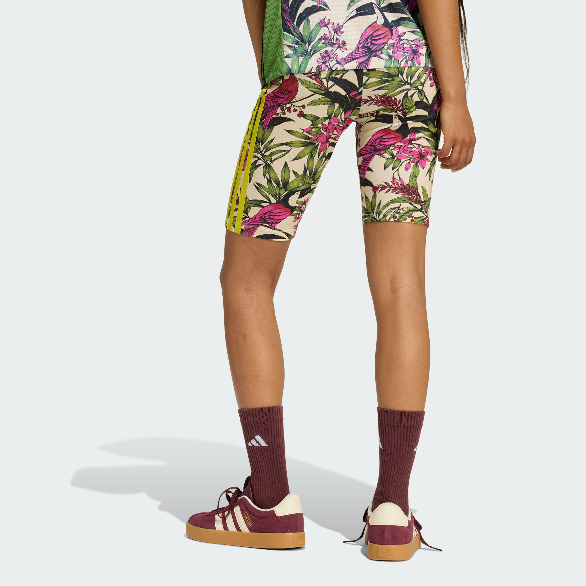 ADIDAS x FARM RIO BIKESHORT 4/7