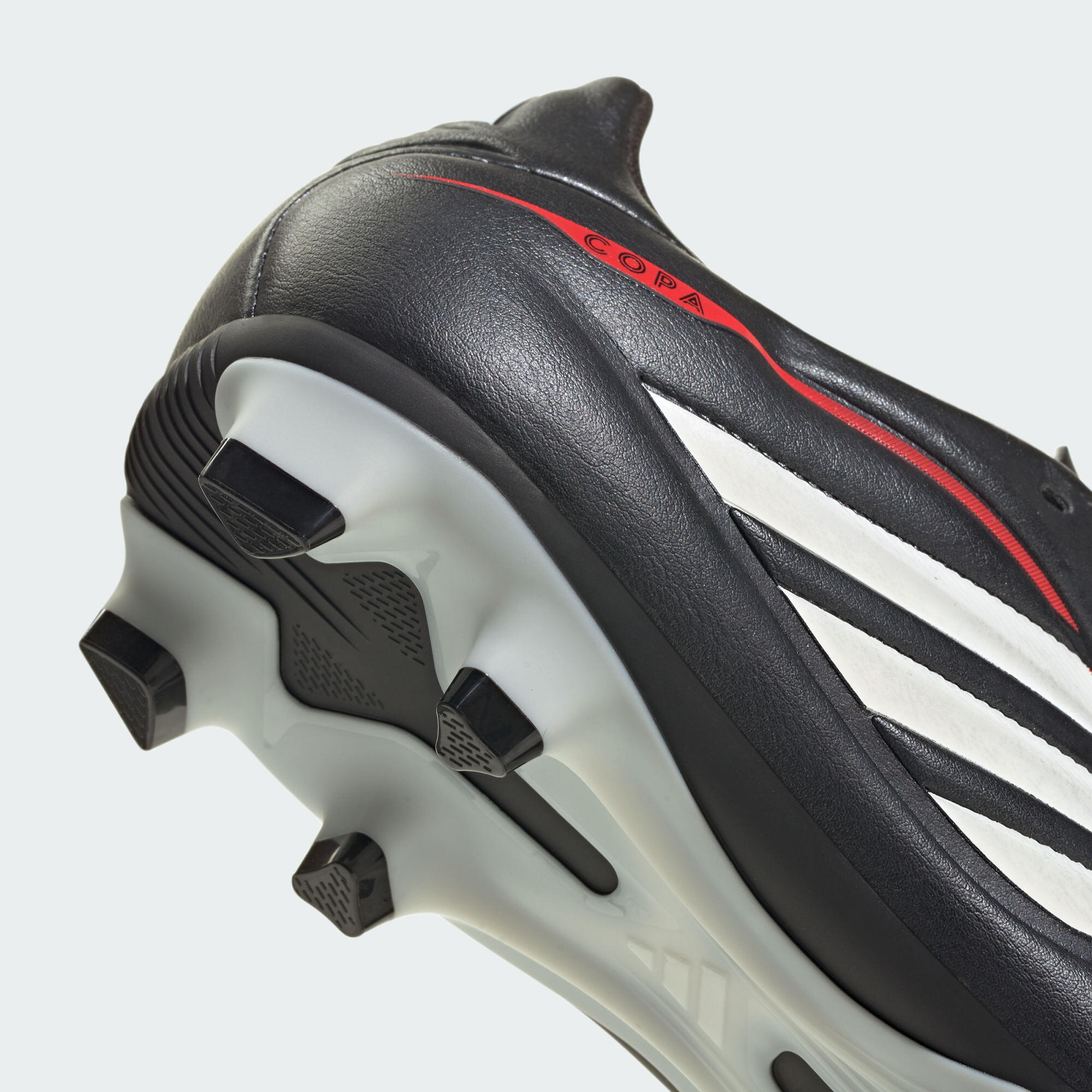 Chaussure de football COPA PURE IV CLUB Terrain souple/Multi-surfaces Enfants 5/7