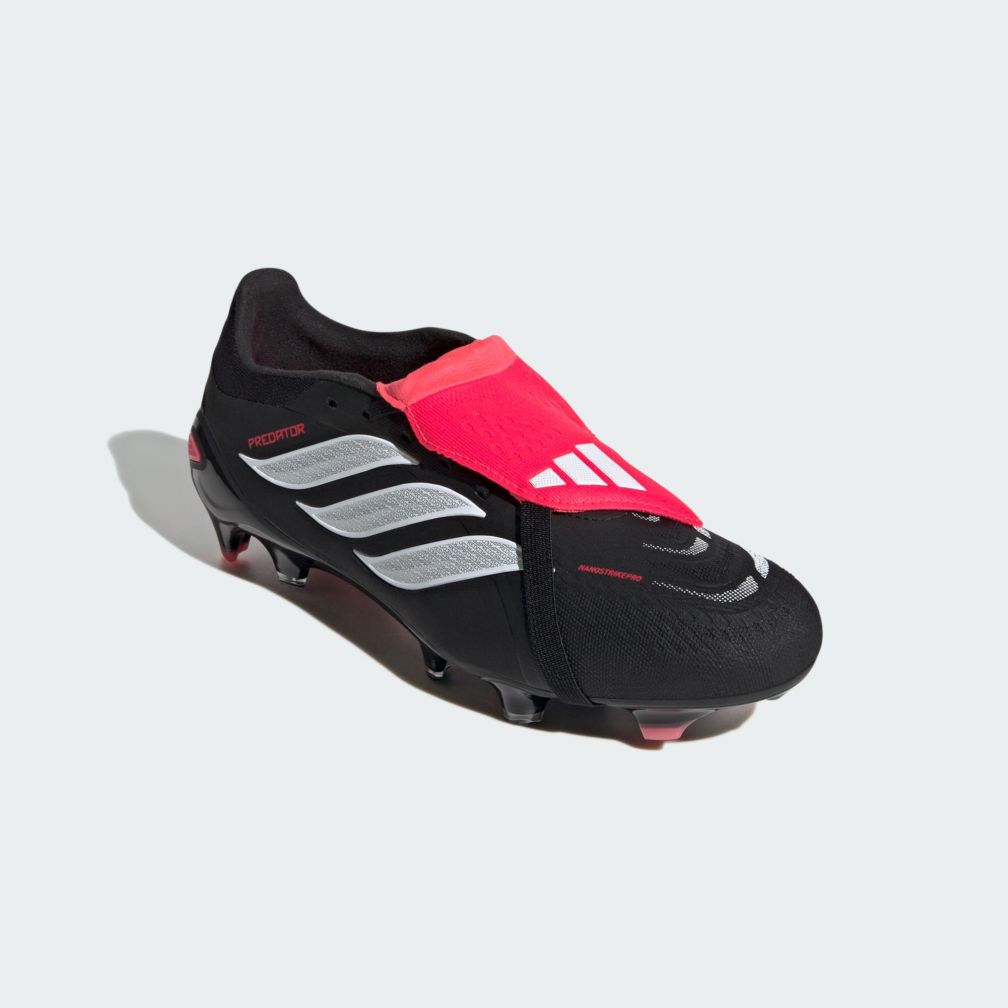 Chaussure à languette rabattable PREDATOR PRO Terrain souple 4/7