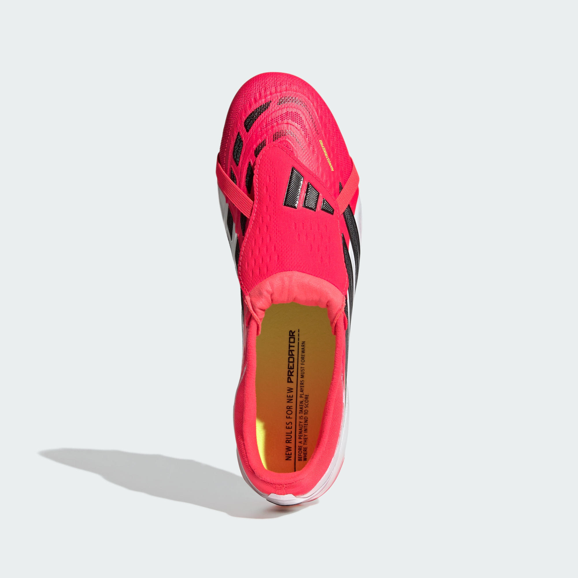 Scarpa da calcio PREDATOR PRO con linguetta ripiegabile per superfici in erba 2/7
