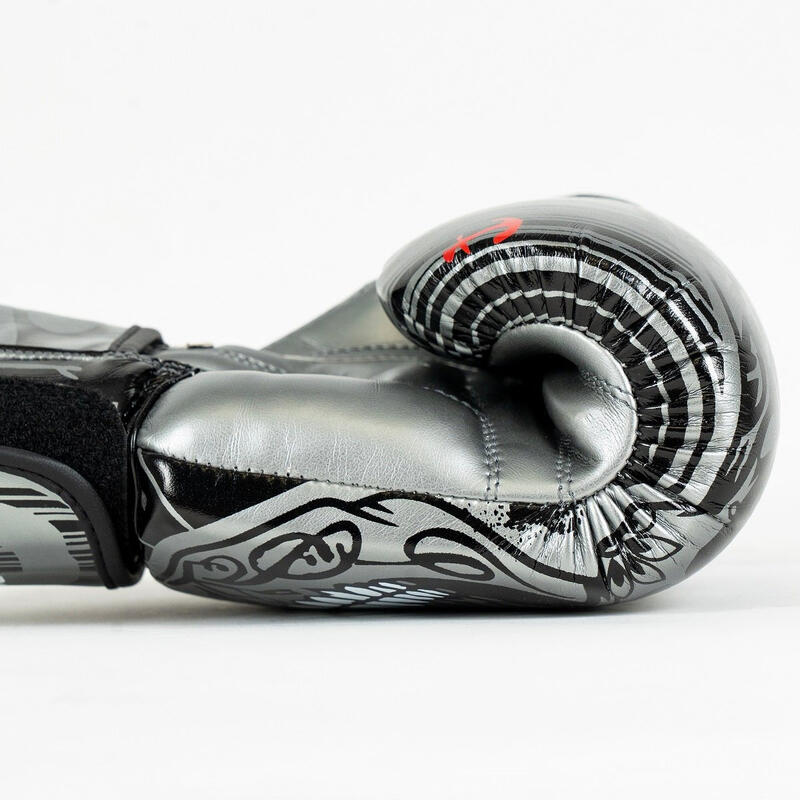 Manusi Box Knockout Skull FX