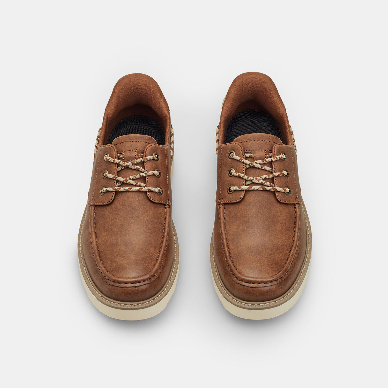 Chaussure bateau homme modèle Weinbrenner 4/5