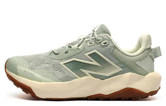 Scarpe da trekking New balance modello WTNTRCM6 per uomini
