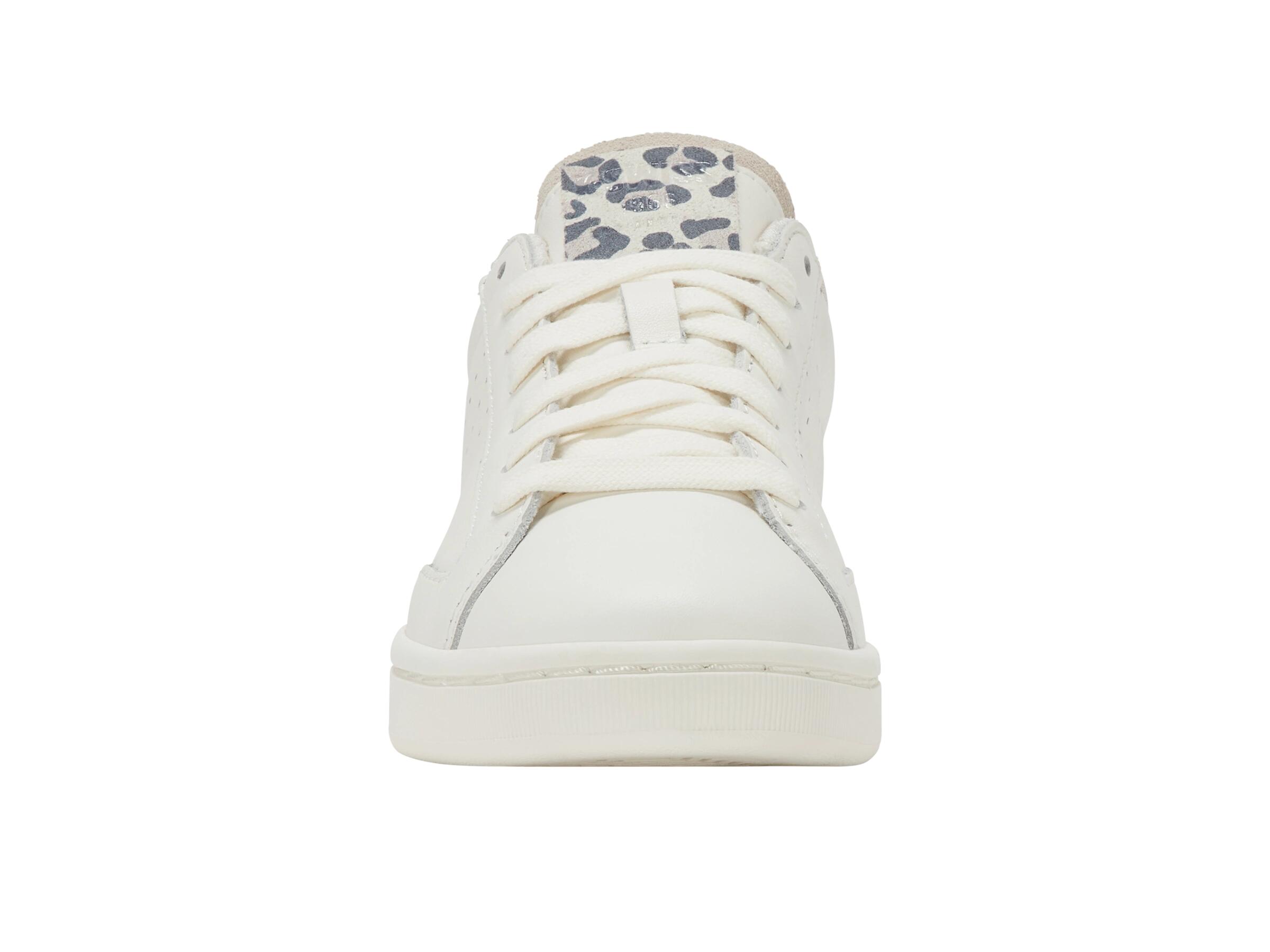 Zapatilla deportiva baja K-SWISS LOZAN KLUB LTH en blanco 3/4