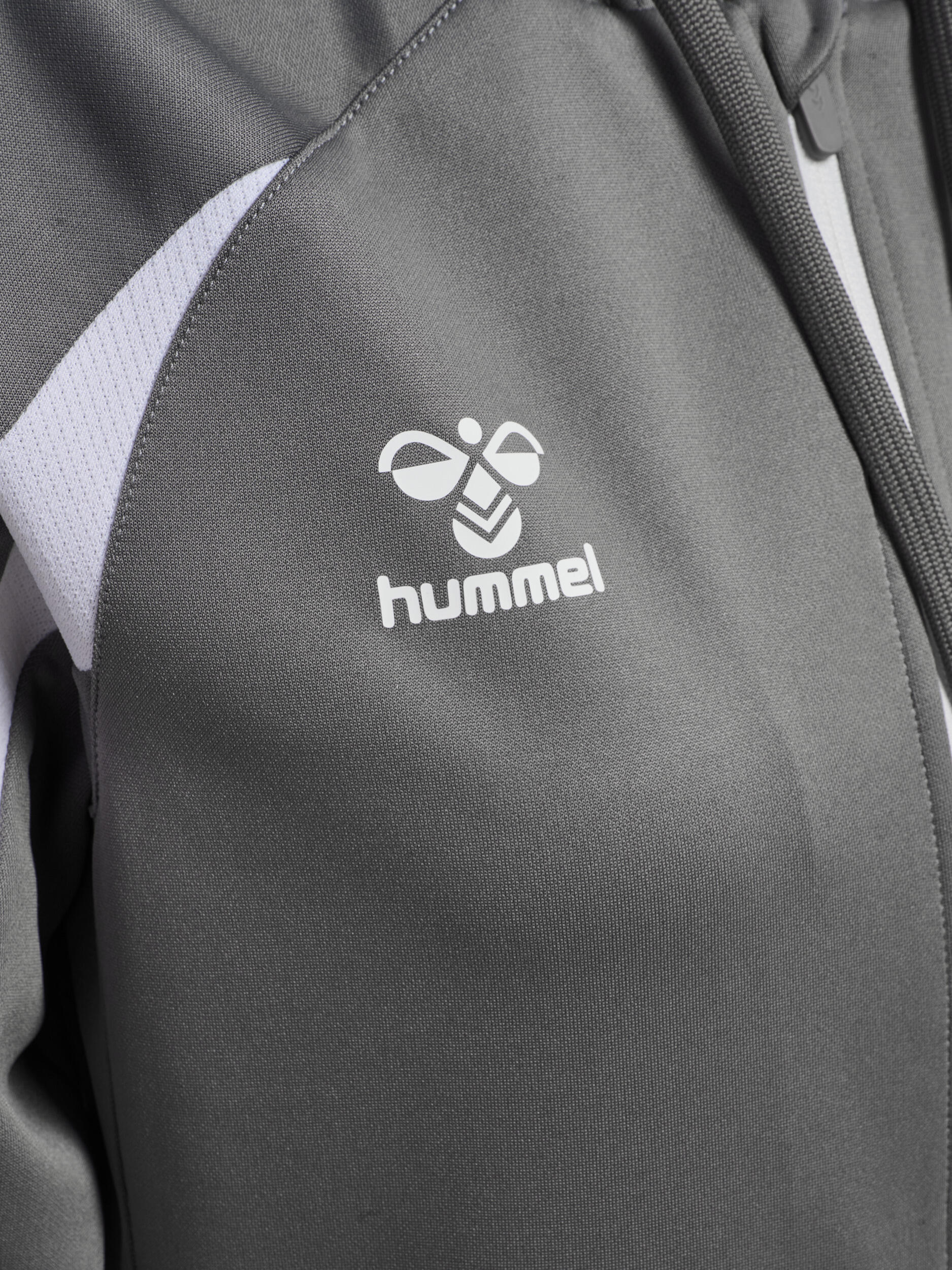 Giacca sportiva con cappuccio da donna Hummel Core 2.0 7/7