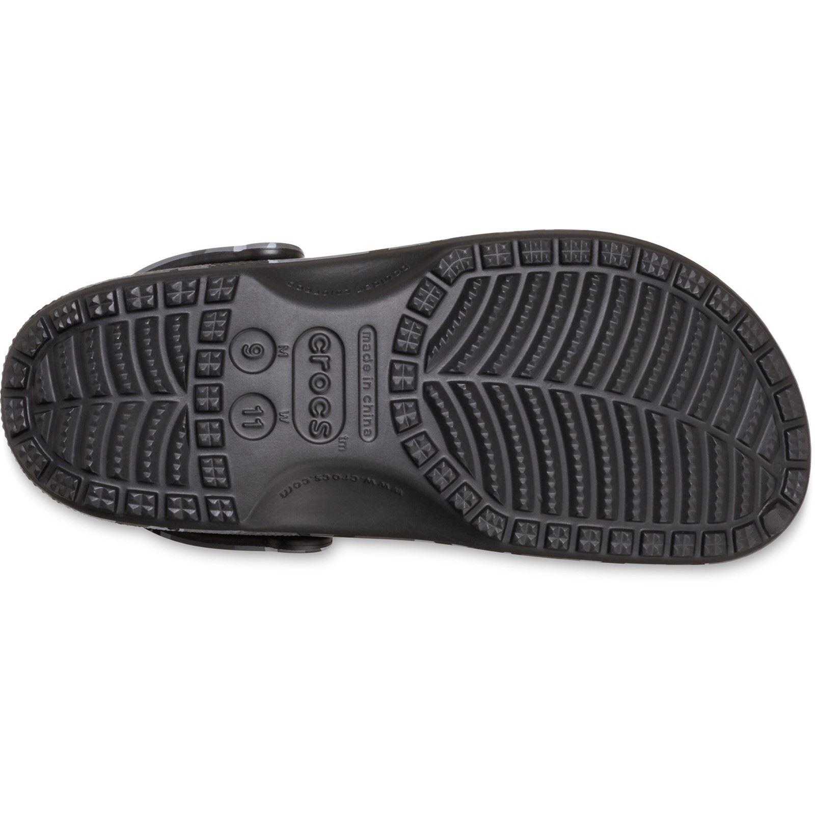 Crocs Classic Camouflage Clog Black Grey 4/6