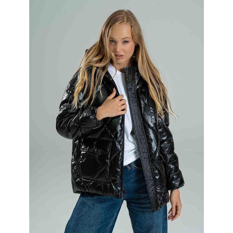 bb72b5bc-30b0-410f-b933-f85963a09327_c1c4