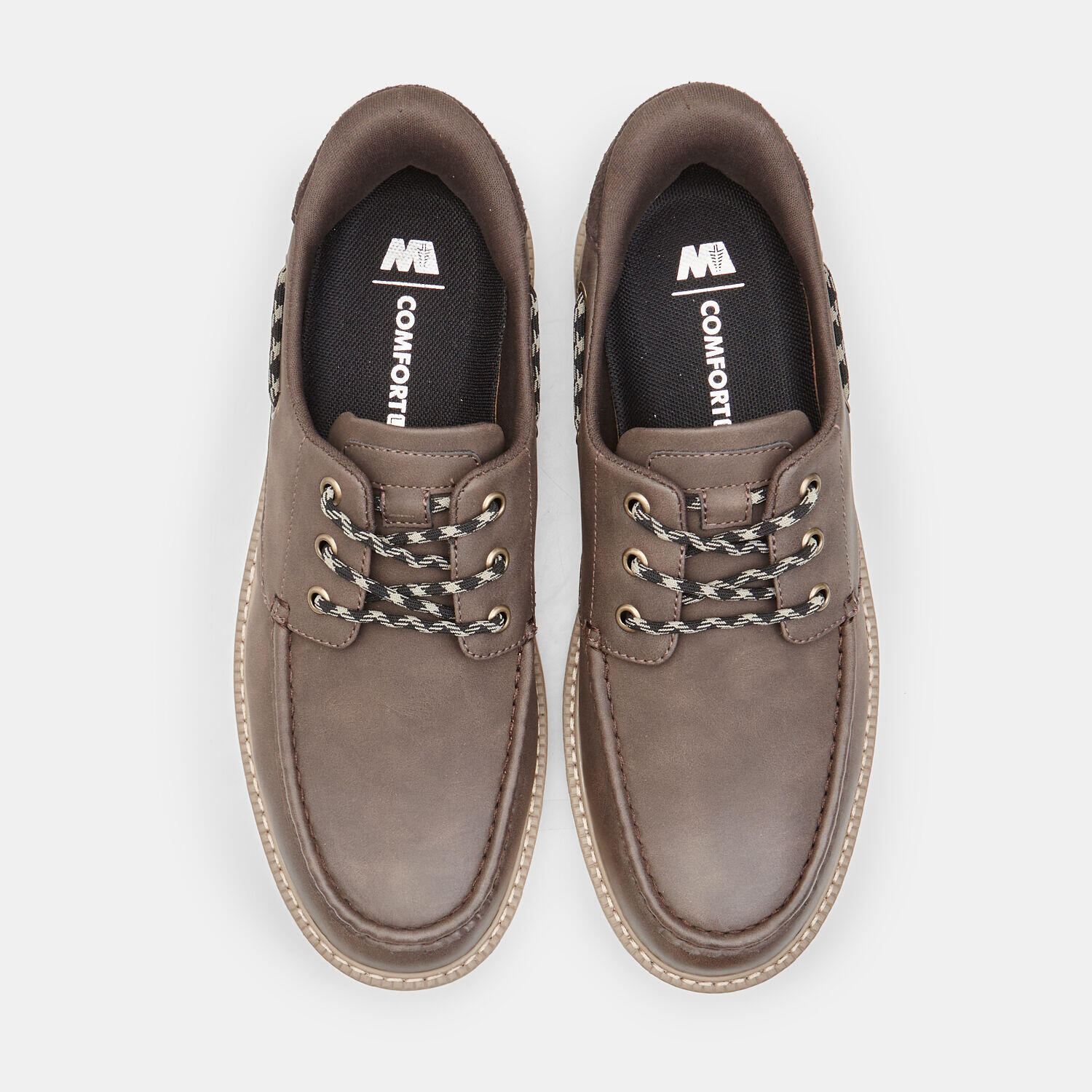 Chaussure bateau homme modèle Weinbrenner 4/5