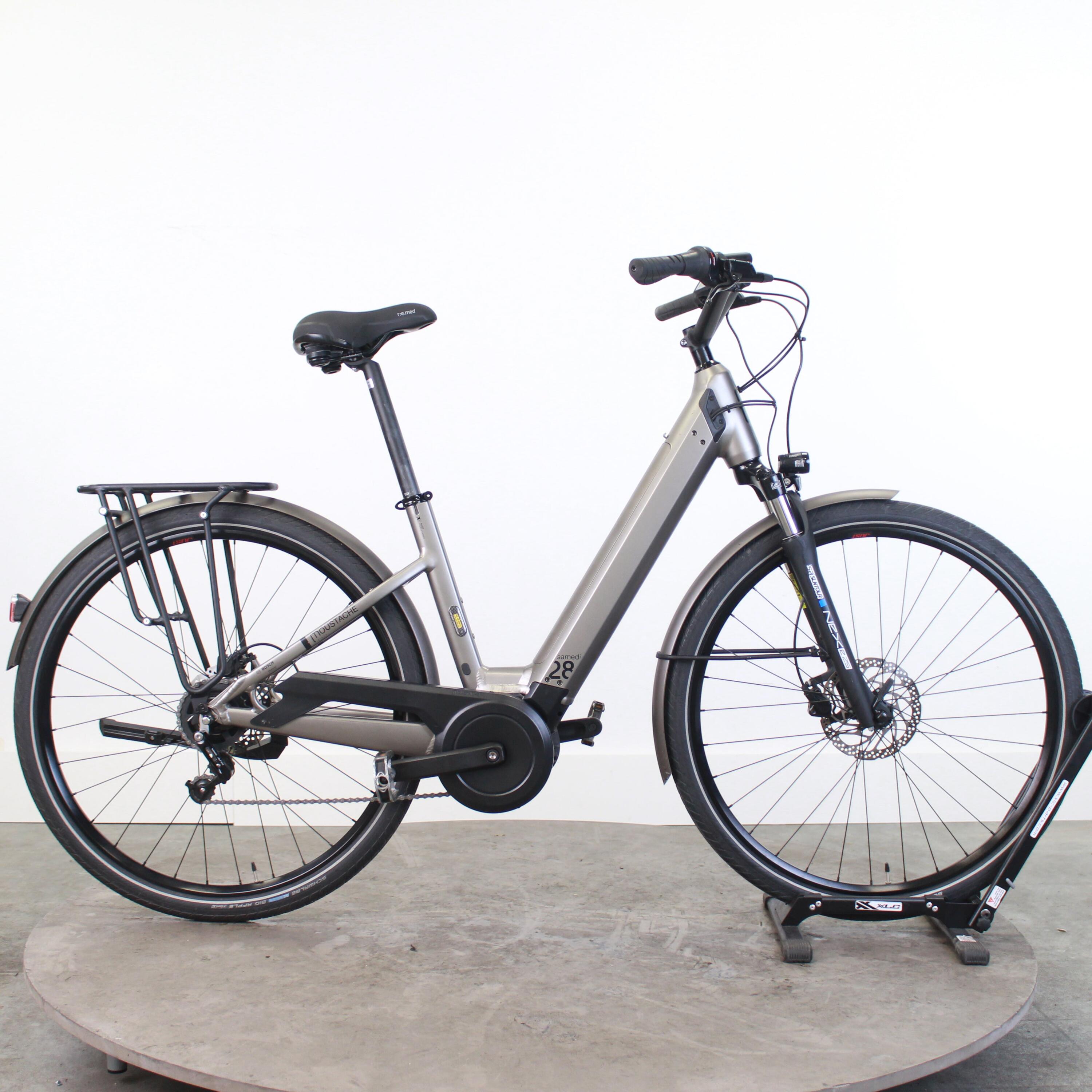 MOUSTACHE Reconditionné - VTC électrique Samedi 28.2 Open - Excellent état