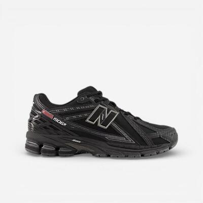 New balance 1906 black/silver metallic