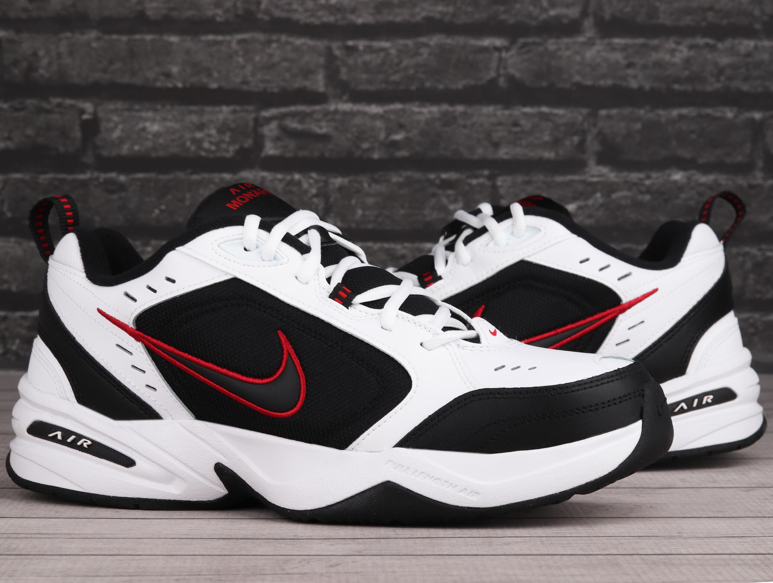 Fitness et entraînement cardio pour hommes Nike Air Monarch IV blanc. 2/7
