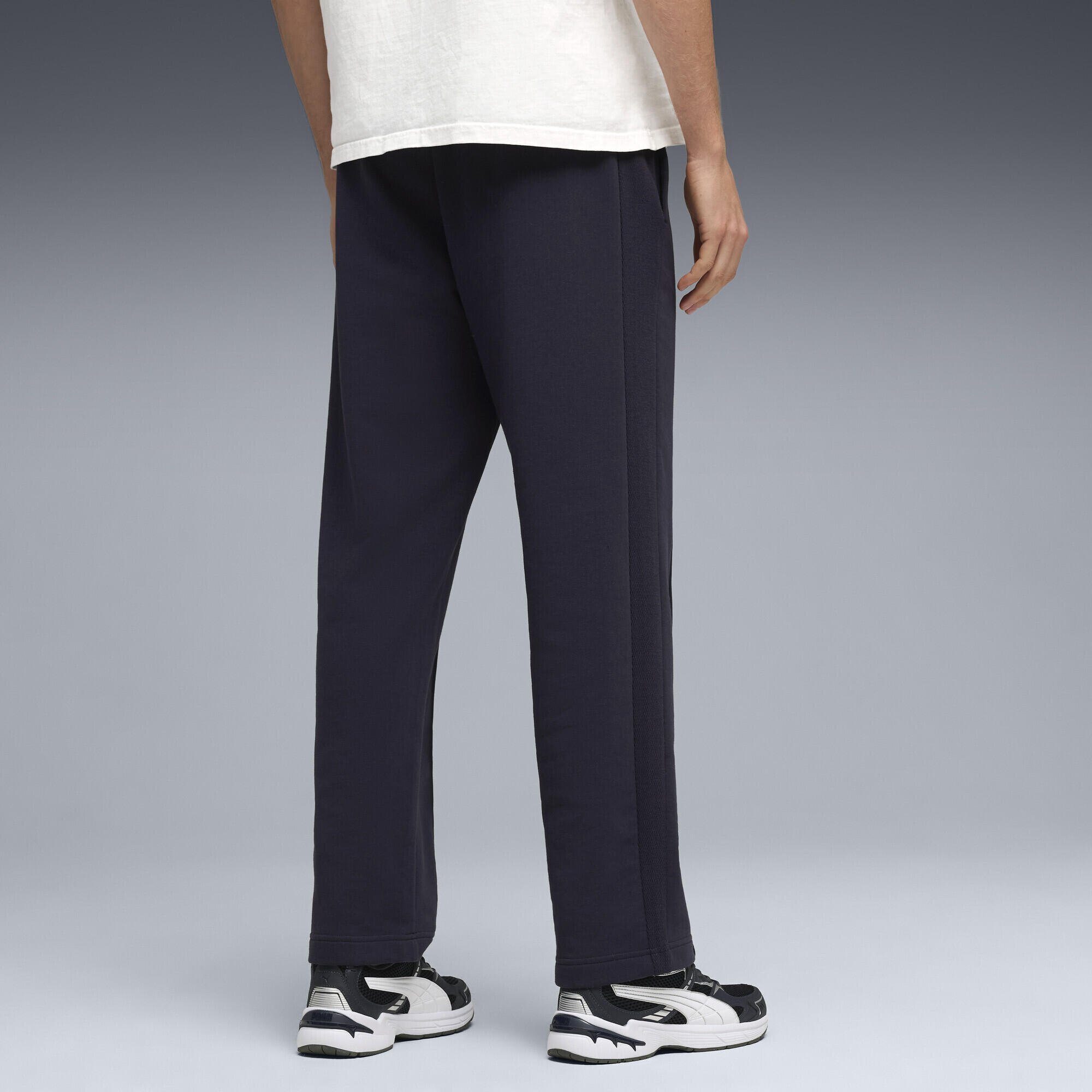 PUMA Class Pinnacle Relaxed Trainingshose Herren PUMA 3/5