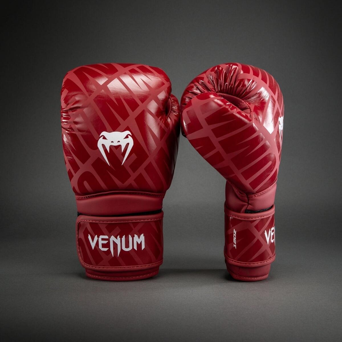VENUM picture