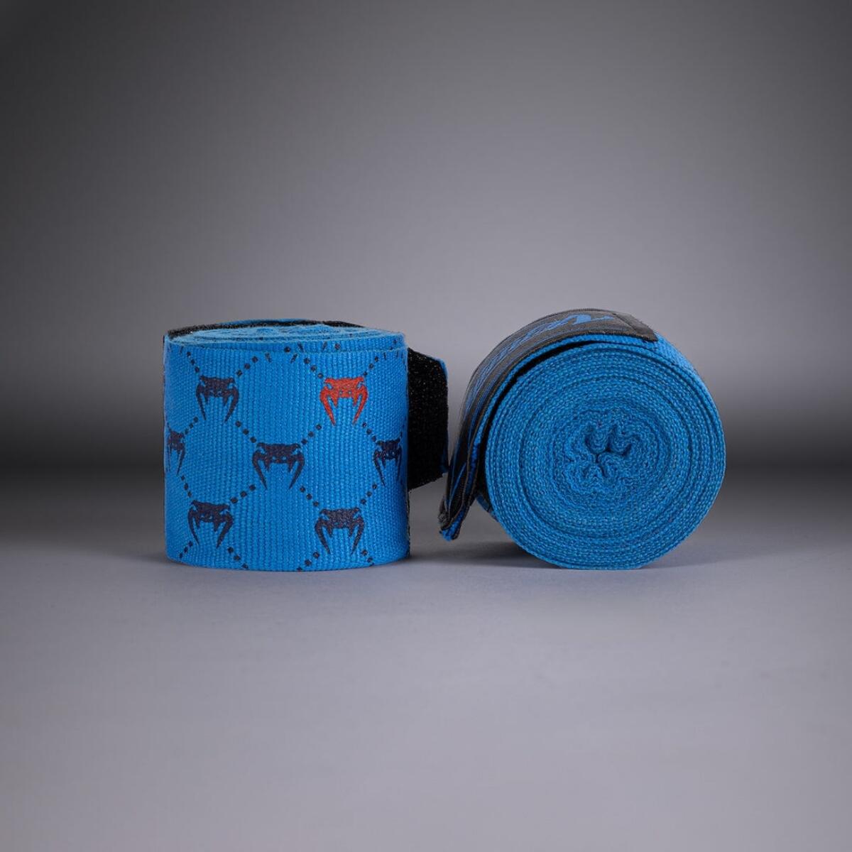 Venum Monogram boksbandages blauw 2,5 m 2/3
