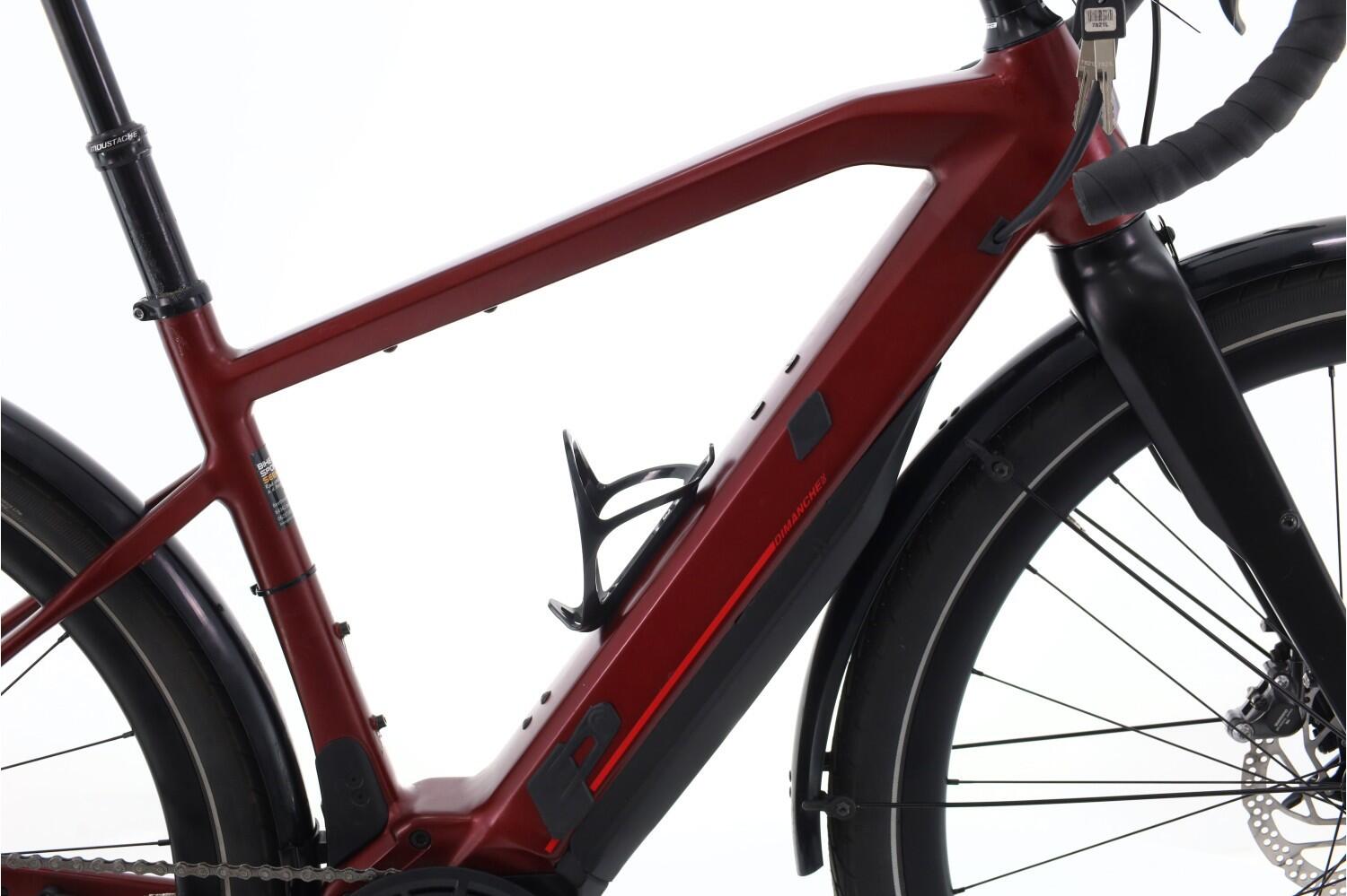 Vélo de ville et loisir reconditionné ·  Dimanche · Très bon état 2/8