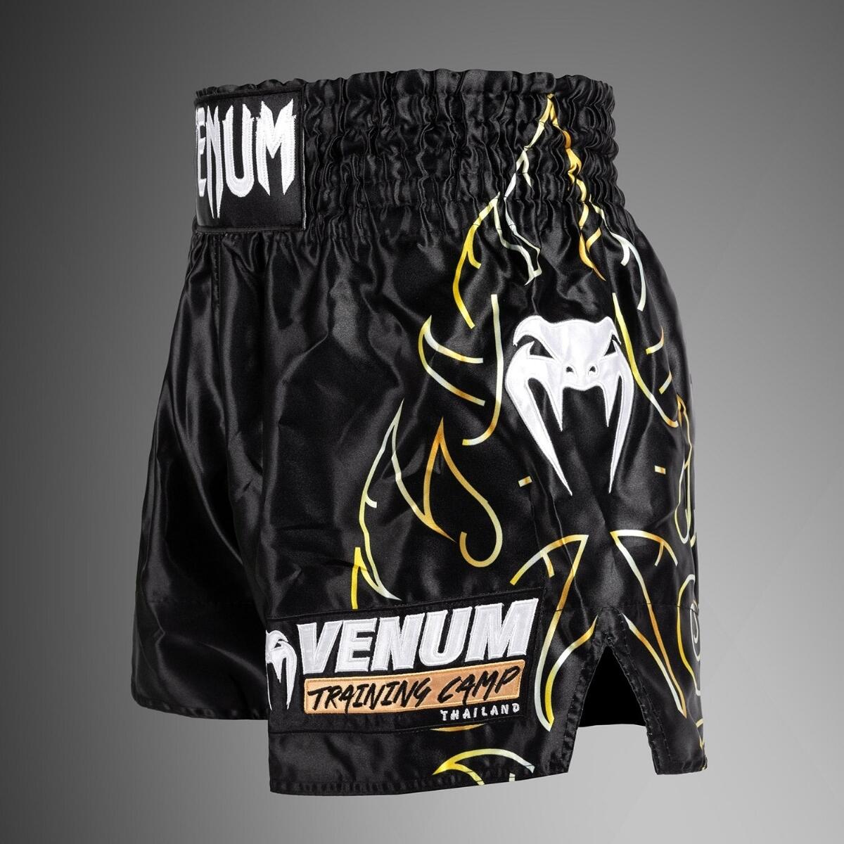 Muay Thai Shorts Venum VTC Flames – Black/Gold – XXL 3/4